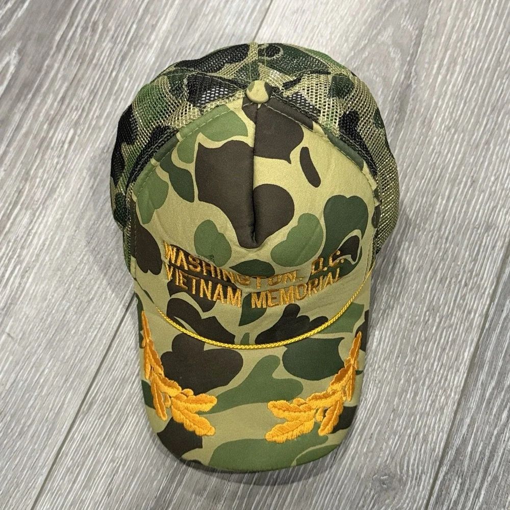 Vietnam Memorial Washington DC Snapback Trucker Hat‎ Cap Camo Gold